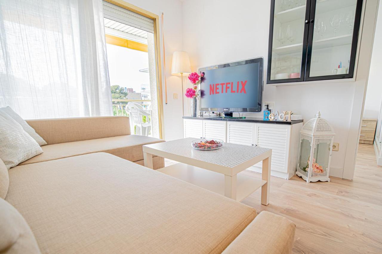 Apartamento Familiar Leomar 萨洛 外观 照片
