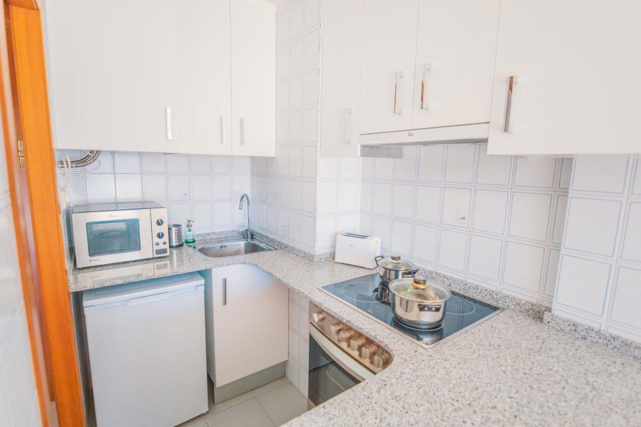 Apartamento Familiar Leomar 萨洛 外观 照片
