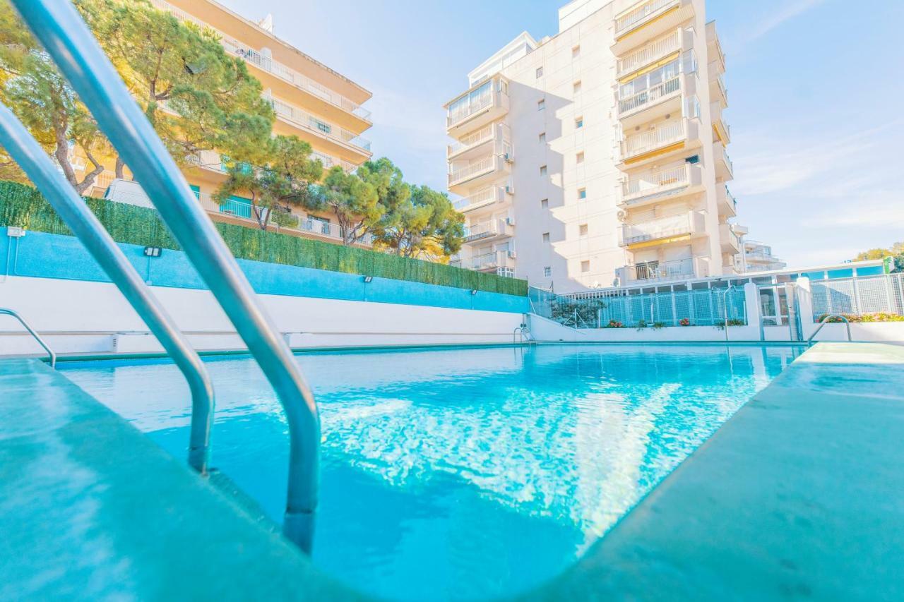 Apartamento Familiar Leomar 萨洛 外观 照片